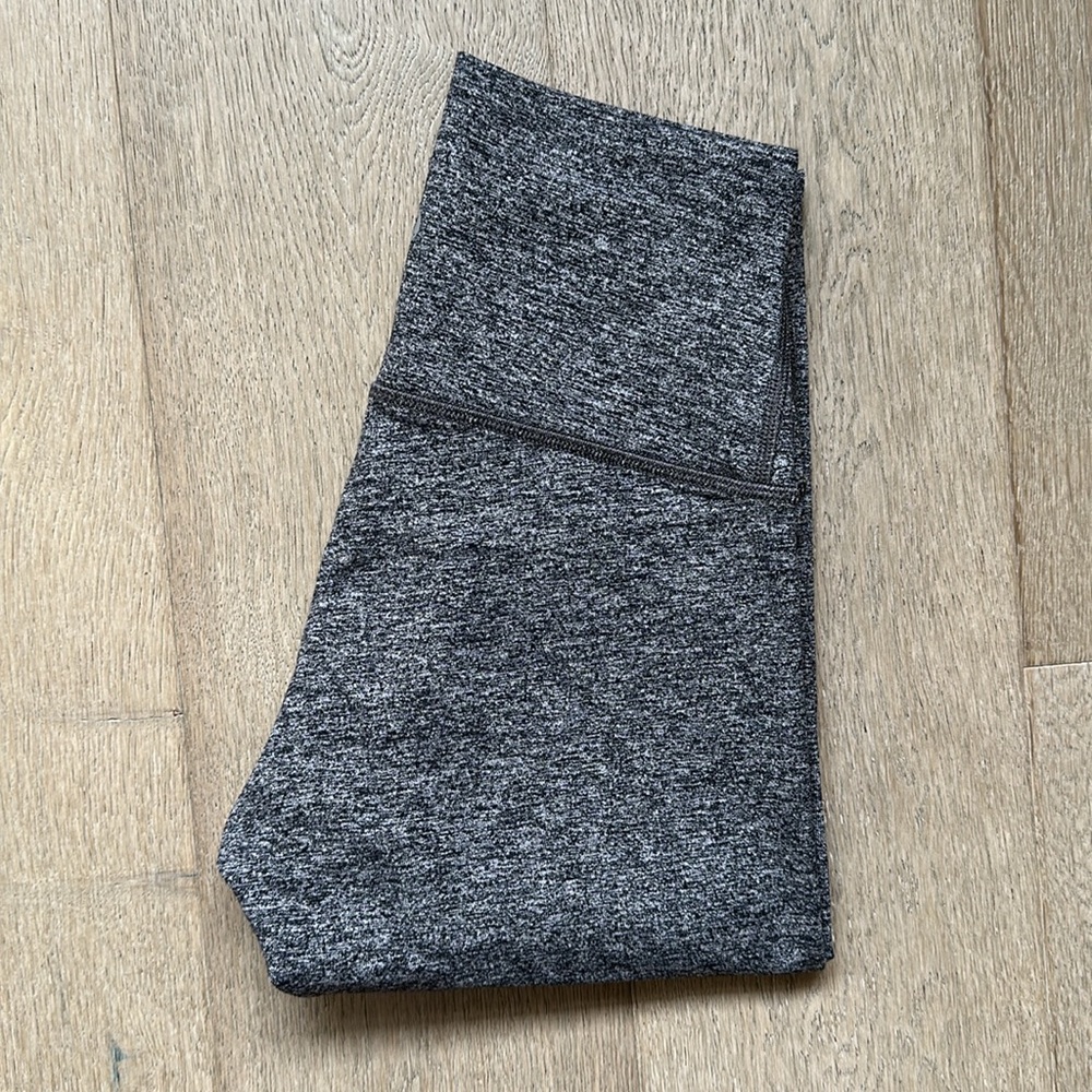 EUC wunder under luon heathered black 25" lululemon